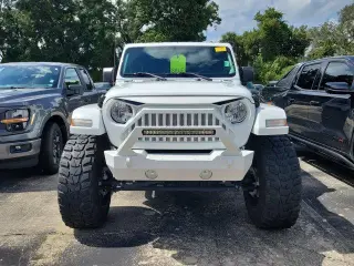 Jeep Wrangler Unlimited 2020 4x4 Negro y Caramelo 4puertas SUV
