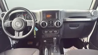 Jeep Wrangler Unlimited 2015 4x4 Sahara 4dr SUV