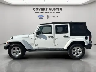 Jeep Wrangler Unlimited 2015 4x4 Sahara 4dr SUV