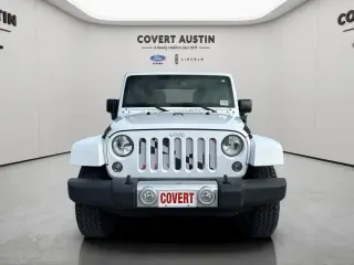 Jeep Wrangler Unlimited 2015 4x4 Sahara 4dr SUV