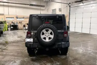 Jeep Wrangler Unlimited 2016 4x4 Sport S 4dr SUV
