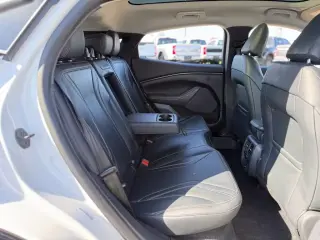 Ford Mustang Mach-E 2023 AWD Premium 4dr SUV