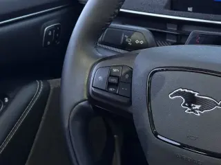 Ford Mustang Mach-E 2023 AWD Premium 4dr SUV