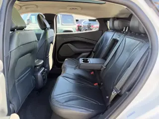 Ford Mustang Mach-E 2023 AWD Premium 4dr SUV