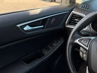 Ford Edge 2022 AWD SEL 4dr Crossover