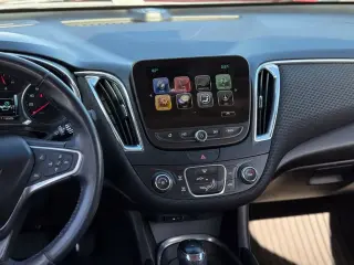 Chevrolet Malibu 2018 LT 4dr Sedán