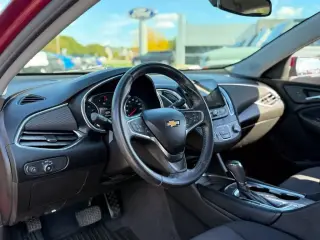 Chevrolet Malibu 2018 LT 4dr Sedán