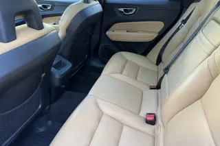 Volvo XC60 2018 AWD T6 Momentum 4dr SUV
