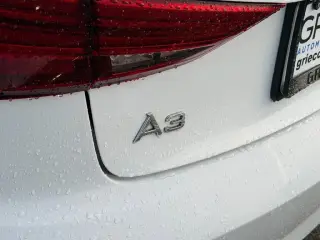 Audi A3 2017 AWD 2.0T quattro Premium 4dr Sedán