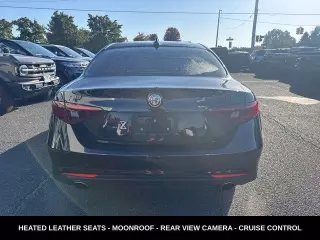 Alfa Romeo Giulia 2021 AWD Sprint 4dr Sedán
