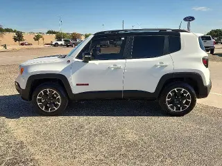 Jeep Renegade 2023 4x4 Trailhawk 4dr SUV