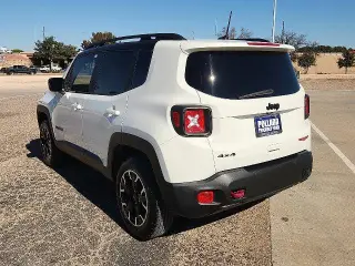 Jeep Renegade 2023 4x4 Trailhawk 4dr SUV