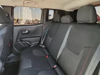 Jeep Renegade 2023 4x4 Trailhawk 4dr SUV