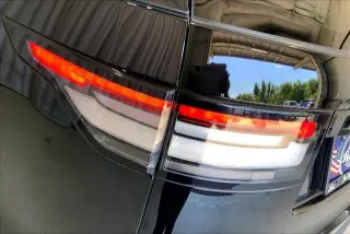 Land Rover Discovery 2020 AWD SE 4dr SUV