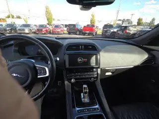 Jaguar F-PACE 2020 AWD SVR 4dr SUV