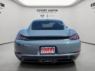 Porsche 718 Cayman 2017 2dr Coupe
