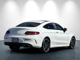 Mercedes-Benz Clase C 2019 C 300 2dr Coupé