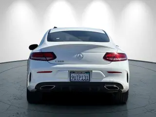 Mercedes-Benz Clase C 2019 C 300 2dr Coupé