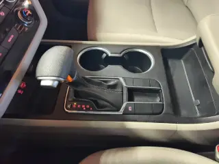 Kia Sedona 2020 LX 4 puertas Minivan