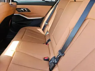 BMW Serie 3 2026 330i 4dr Sedán
