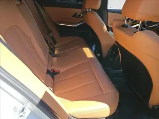 BMW Serie 3 2026 330i 4dr Sedán