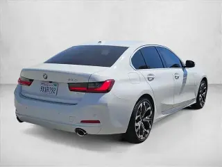 BMW Serie 3 2026 330i 4dr Sedán