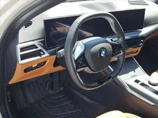 BMW Serie 3 2026 330i 4dr Sedán