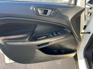 Ford EcoSport 2022 AWD SE 4dr Crossover