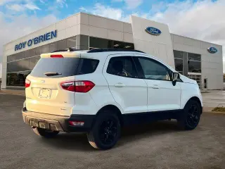 Ford EcoSport 2022 AWD SE 4dr Crossover