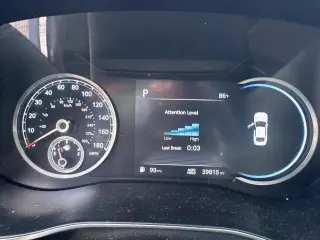 Genesis G70 2023 2.0T 4dr Sedán