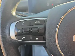 Kia K5 2026 LXS 4dr Sedán