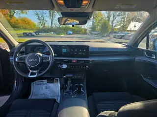 Kia K5 2026 LXS 4dr Sedán