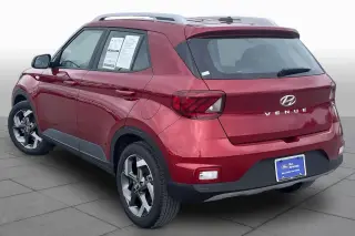 Hyundai VENUE 2024 Limited 4dr Crossover