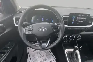 Hyundai VENUE 2024 Limited 4dr Crossover
