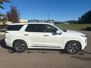 Hyundai PALISADE 2022 AWD Limited 4dr SUV