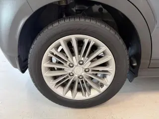Hyundai KONA 2019 AWD SEL 4dr Crossover