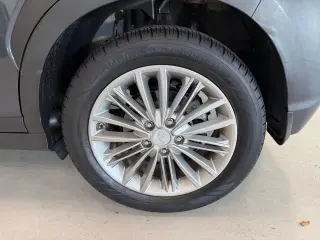 Hyundai KONA 2019 AWD SEL 4dr Crossover