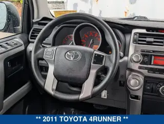 Toyota 4Runner 2011 4x2 SR5 4dr SUV