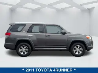 Toyota 4Runner 2011 4x2 SR5 4dr SUV