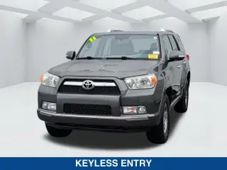 Toyota 4Runner 2011 4x2 SR5 4dr SUV