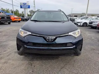 Toyota RAV4 2018 LE 4dr SUV