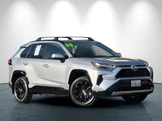 Toyota RAV4 Híbrido 2025 AWD SE 4dr SUV