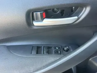 Toyota Corolla 2021 LE Sedan 4p