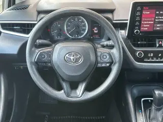 Toyota Corolla 2021 LE Sedan 4p