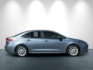 Toyota Corolla 2021 LE Sedan 4p