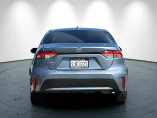 Toyota Corolla 2021 LE Sedan 4p