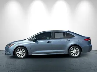 Toyota Corolla 2021 LE Sedan 4p