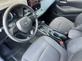 Toyota Corolla 2021 LE Sedan 4p