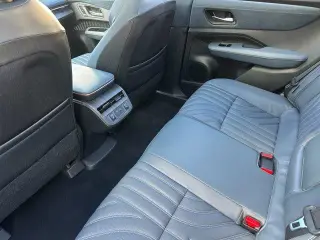 Nissan Ariya 2023 AWD Platinum+ e-4ORCE 4dr Crossover