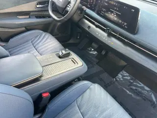 Nissan Ariya 2023 AWD Platinum+ e-4ORCE 4dr Crossover